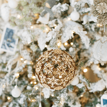 DIY Wooden Christmas Decorations